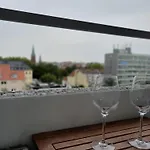 Moebeliertes Wohnen Auf Zeit Am Yachthafen